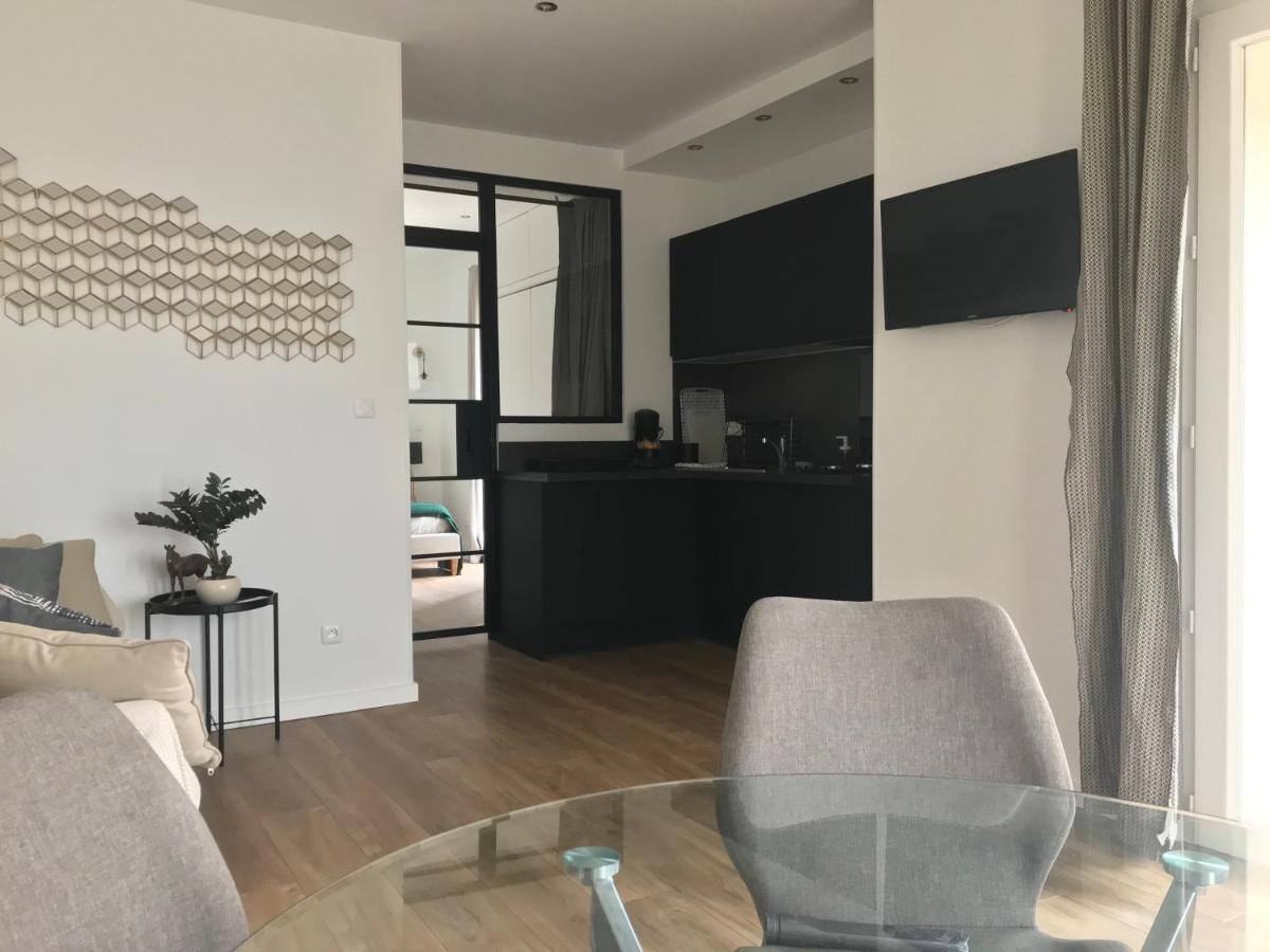 Home Sweet Home 2 Pieces 42 M2 Chambre, Salon, Cuisine, Grande Terrasse, Parking Proche Centre Ville Et Mer Coventry Exterior foto