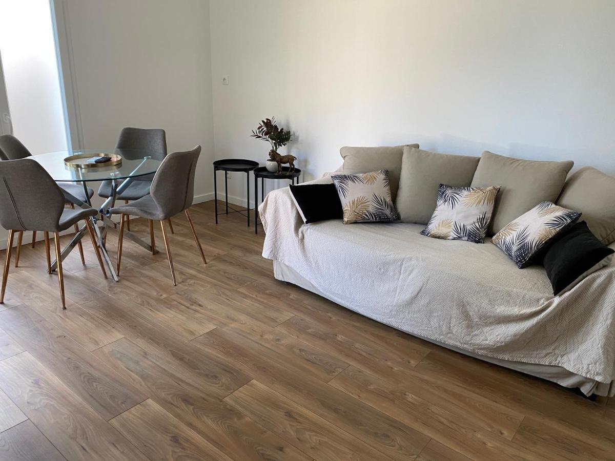 Home Sweet Home 2 Pieces 42 M2 Chambre, Salon, Cuisine, Grande Terrasse, Parking Proche Centre Ville Et Mer Coventry Exterior foto